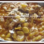 Avarekalu Gravy | Curried Hyacinth bean