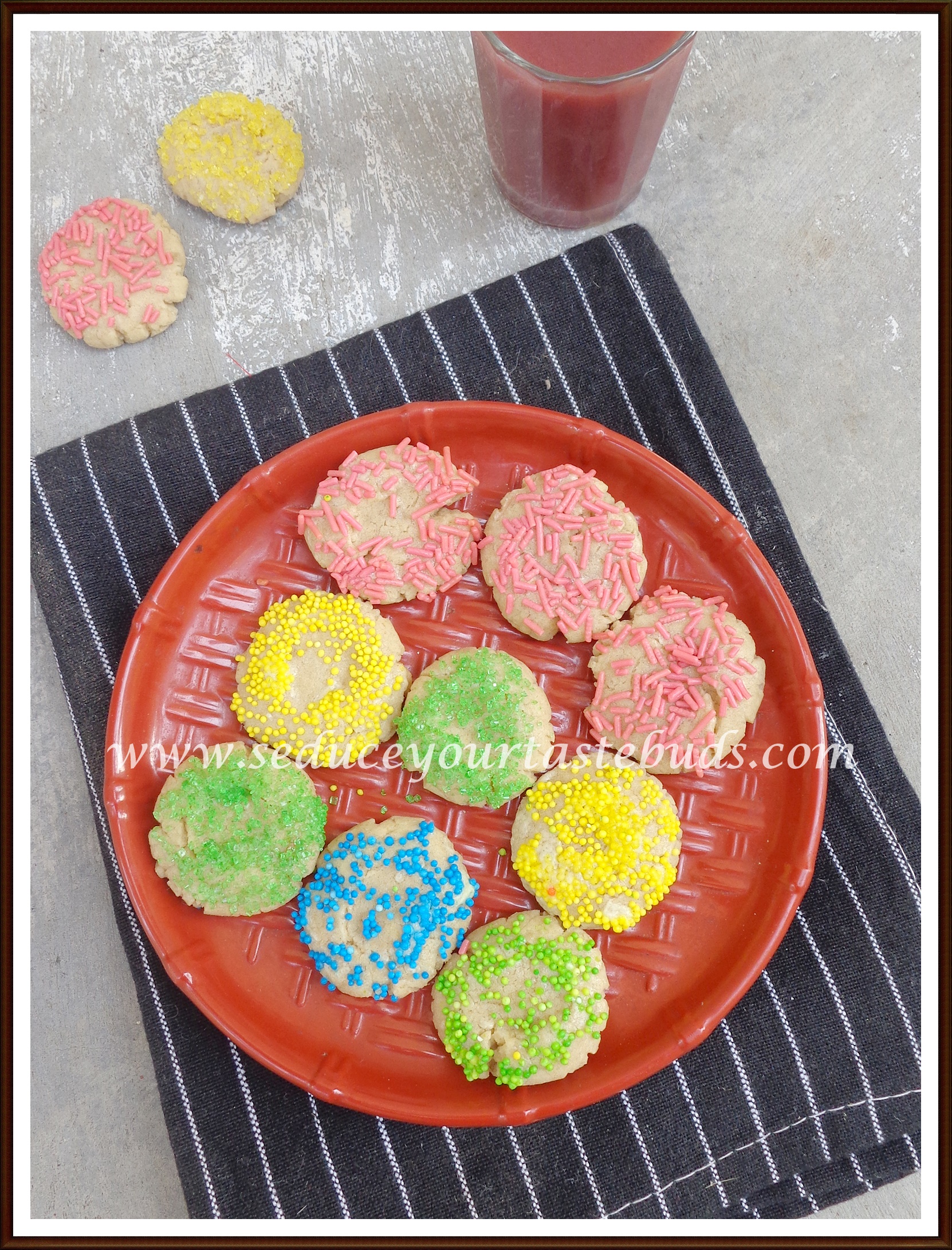 Galletas con Chochitos | Mexican Butter Cookies with Sprinkles - Seduce ...