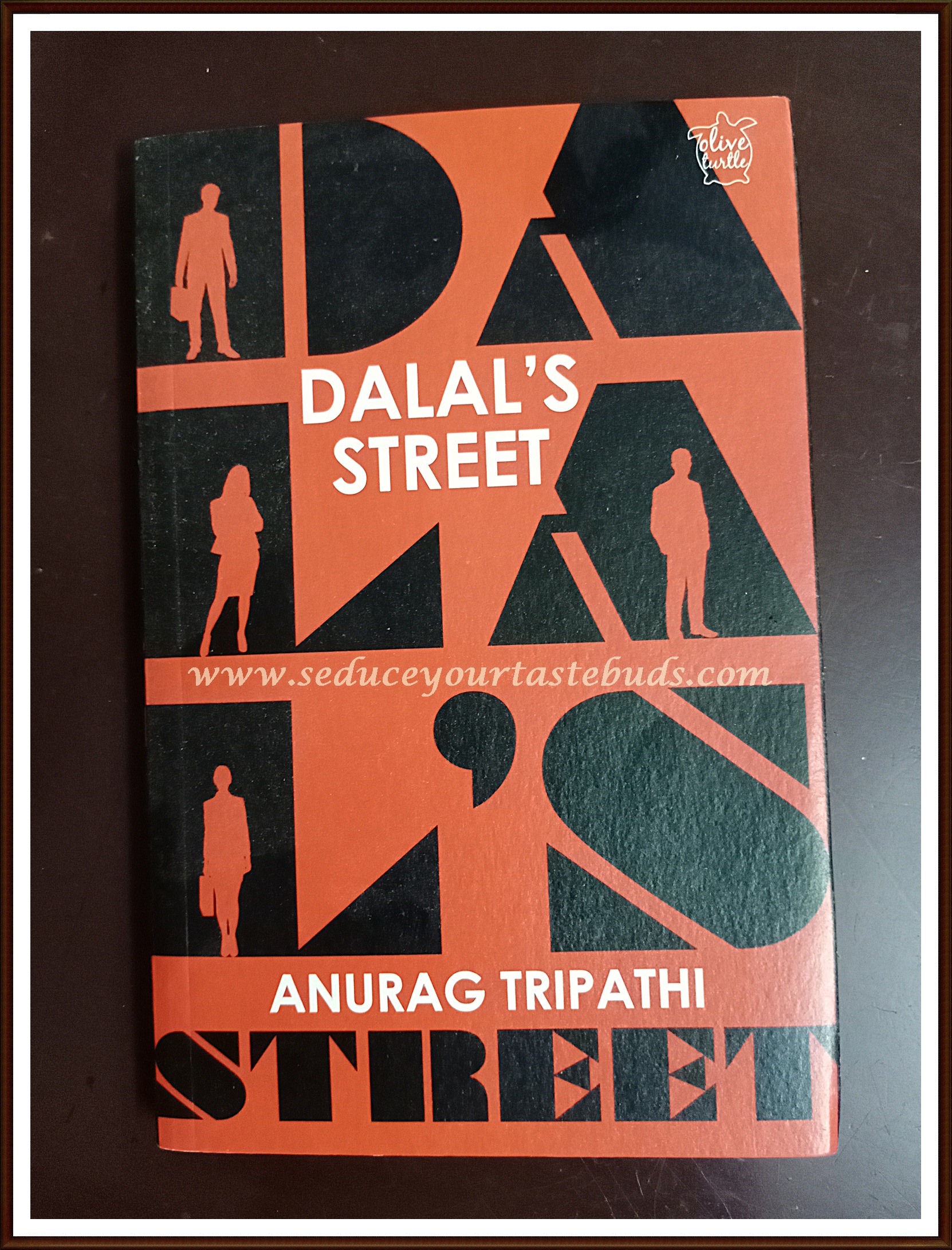 Dalal’s Street – Book Review